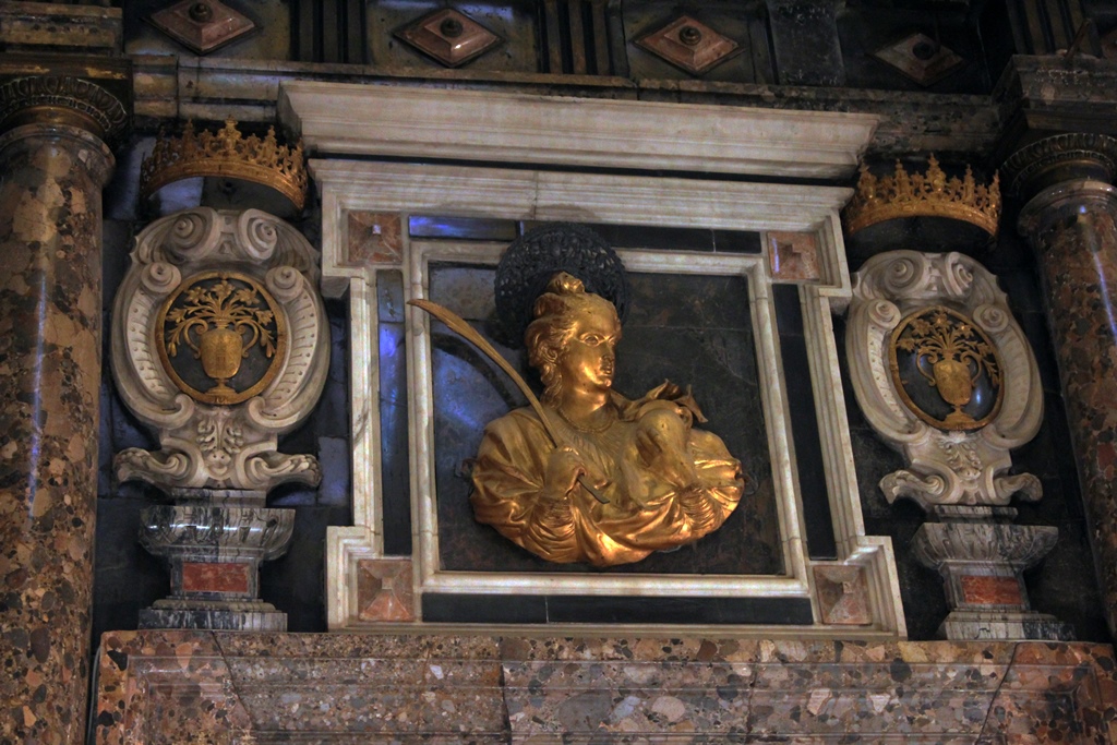 Altar of the Trascoro - Bust of Santa Justa (1619)